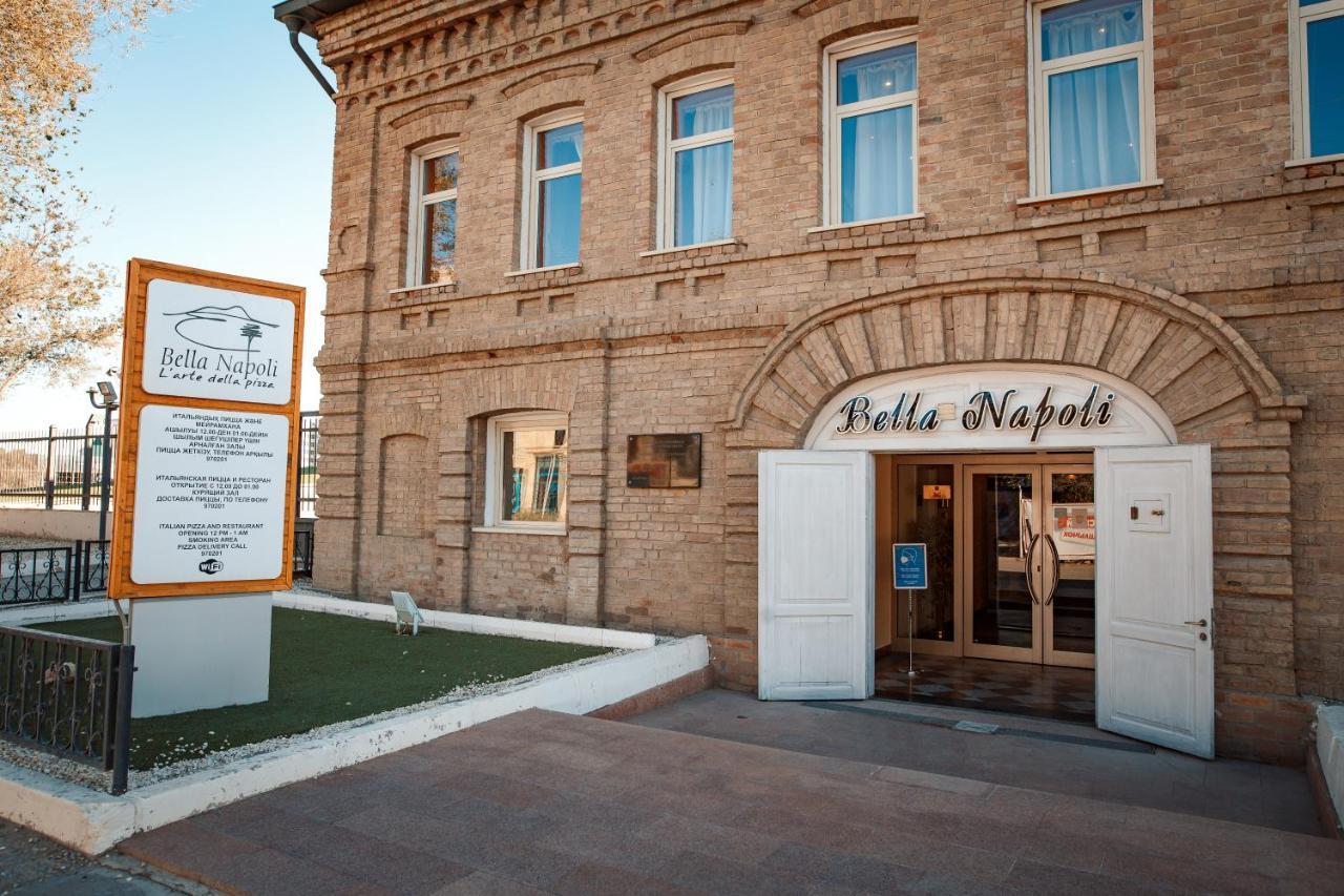 River Palace Hotel Atyraū Екстериор снимка